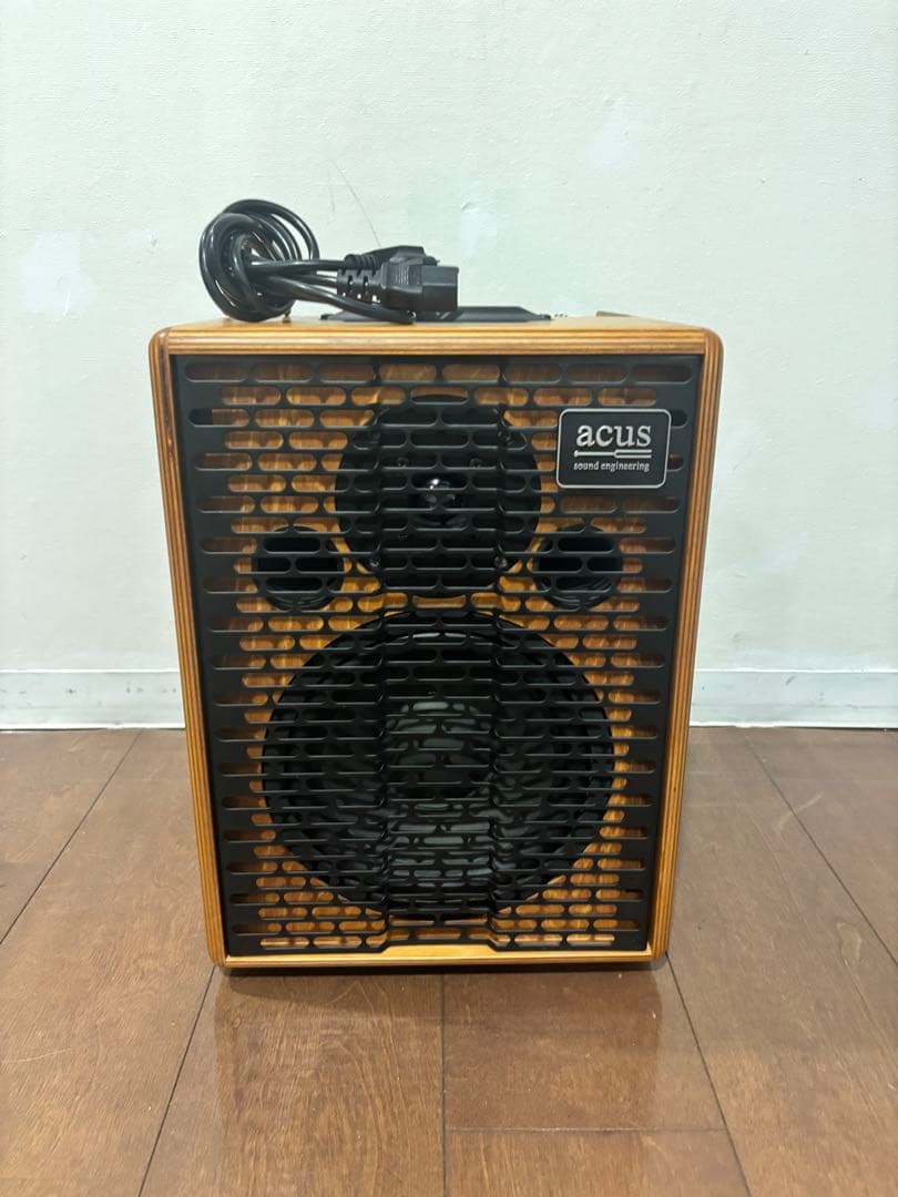acus One for Strings 8 アコースティックギター用アンプ
