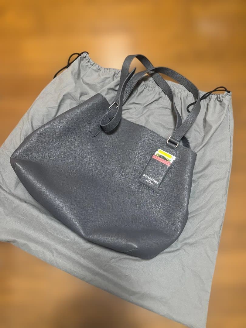 Ellen BALENCIAGA Credit　グレー レザートートバッグ