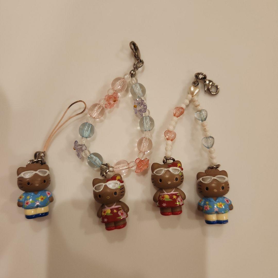 ハローキティ 根付け　日焼け　沖縄