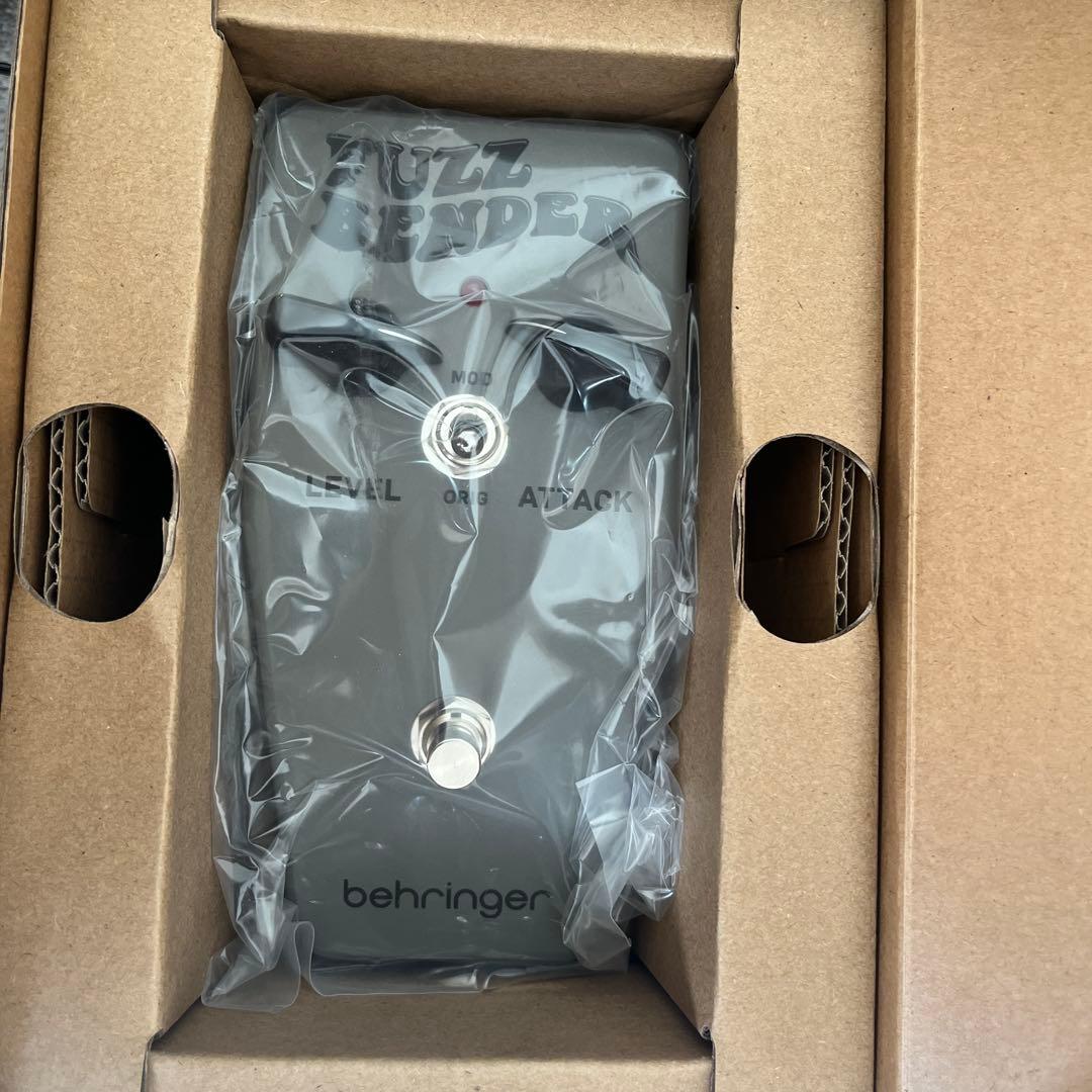 Behringer Fuzz Bender ギターエフェクター tp259-0633142_1_m.jpg