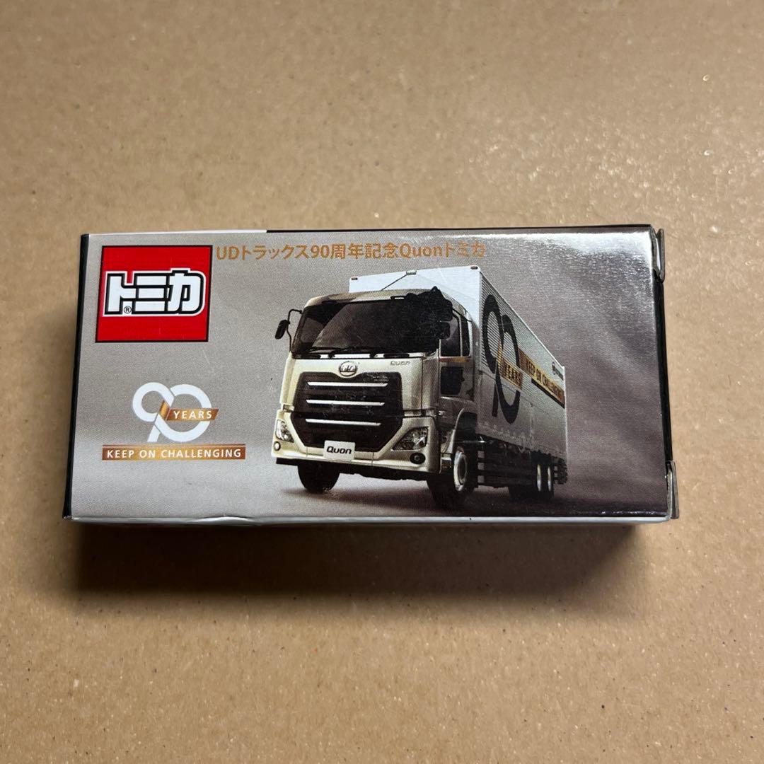 トミカ クオン Quon UD トラックス90周年記念 - メルカリ