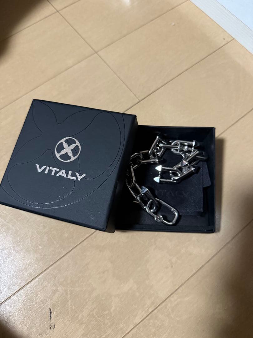 アクセサリー u