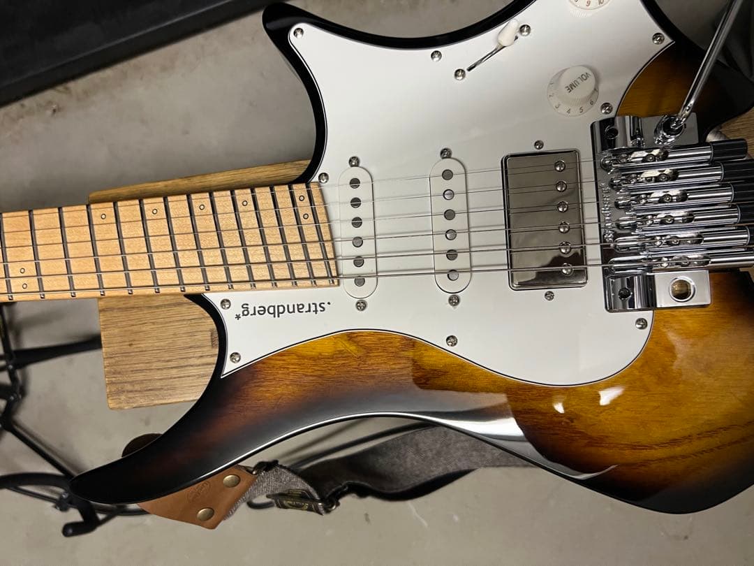 ギター Strandberg Boden Classic Tremolo Deluxe Strandberg BODEN CLASSIC NX 6 TREMOLO DELUXE TOBACCO BURST – Jubal