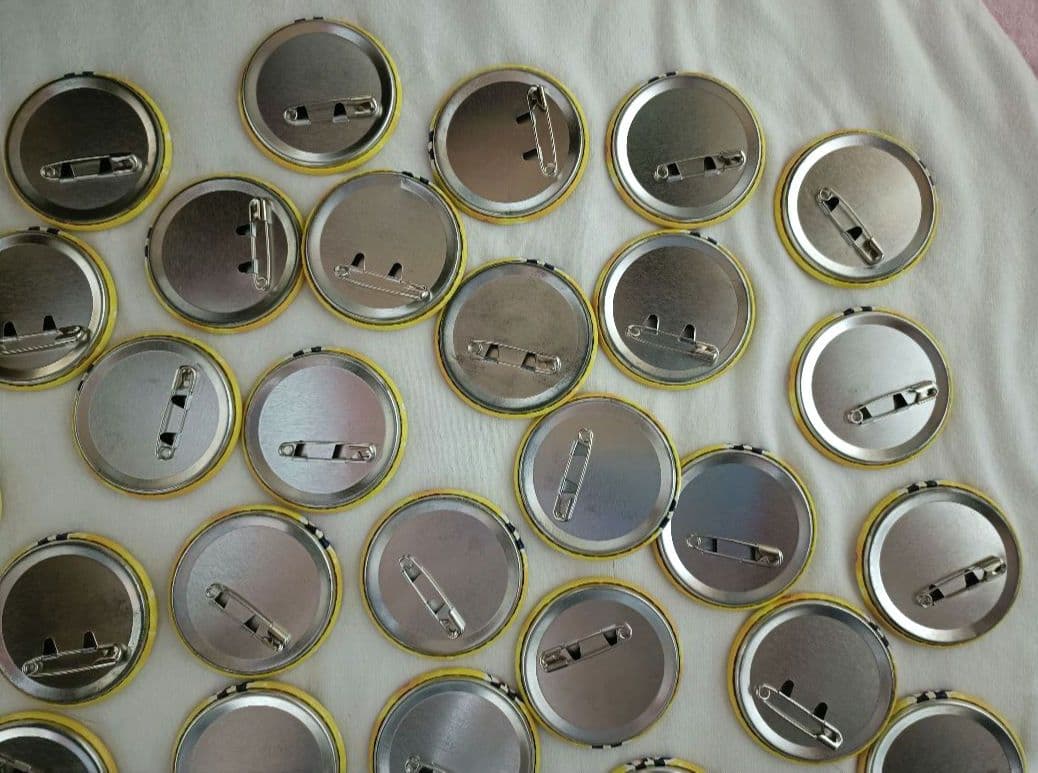 れい様専用 すとぷり るぅと 缶バッチ 2021 newyear デフォ - メルカリ