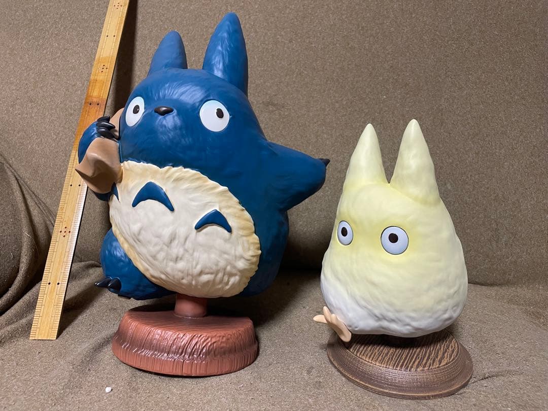 【高クオリティ】となりのトトロ　置物　中トトロ　小トトロ　み〜つけた！ となりのトトロ 中トトロのオブジェ（中トトロみ〜つけた/3061） | す