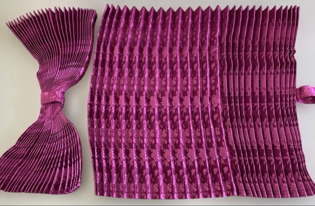 仮眠カーテン　ヴェール　ワインパープル　新品