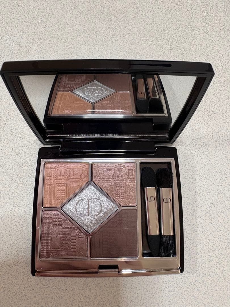 ディオール　サンククルールクチュール739ハウスオブドリームアイシャドウ