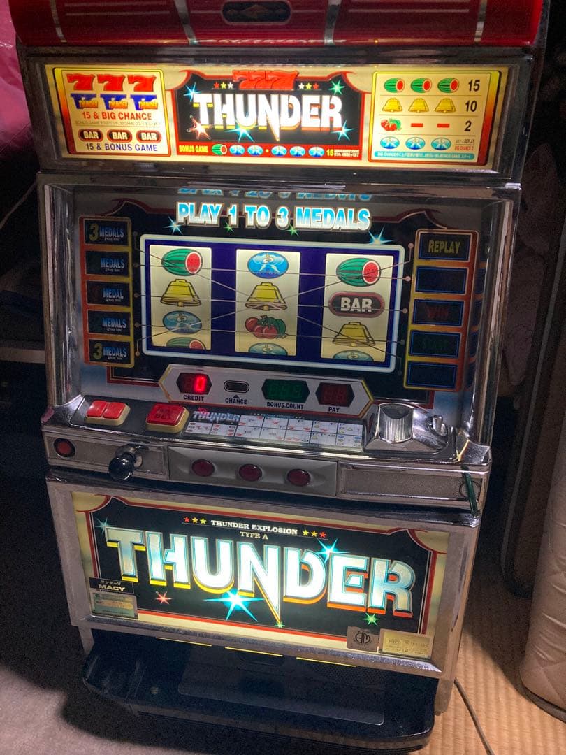 ⭐️鬼れもん様　4号機　初代　サンダーv パチスロ　実機　スロット