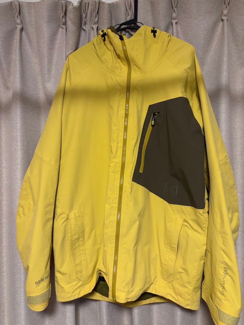 Burton ak スノーボードウェア