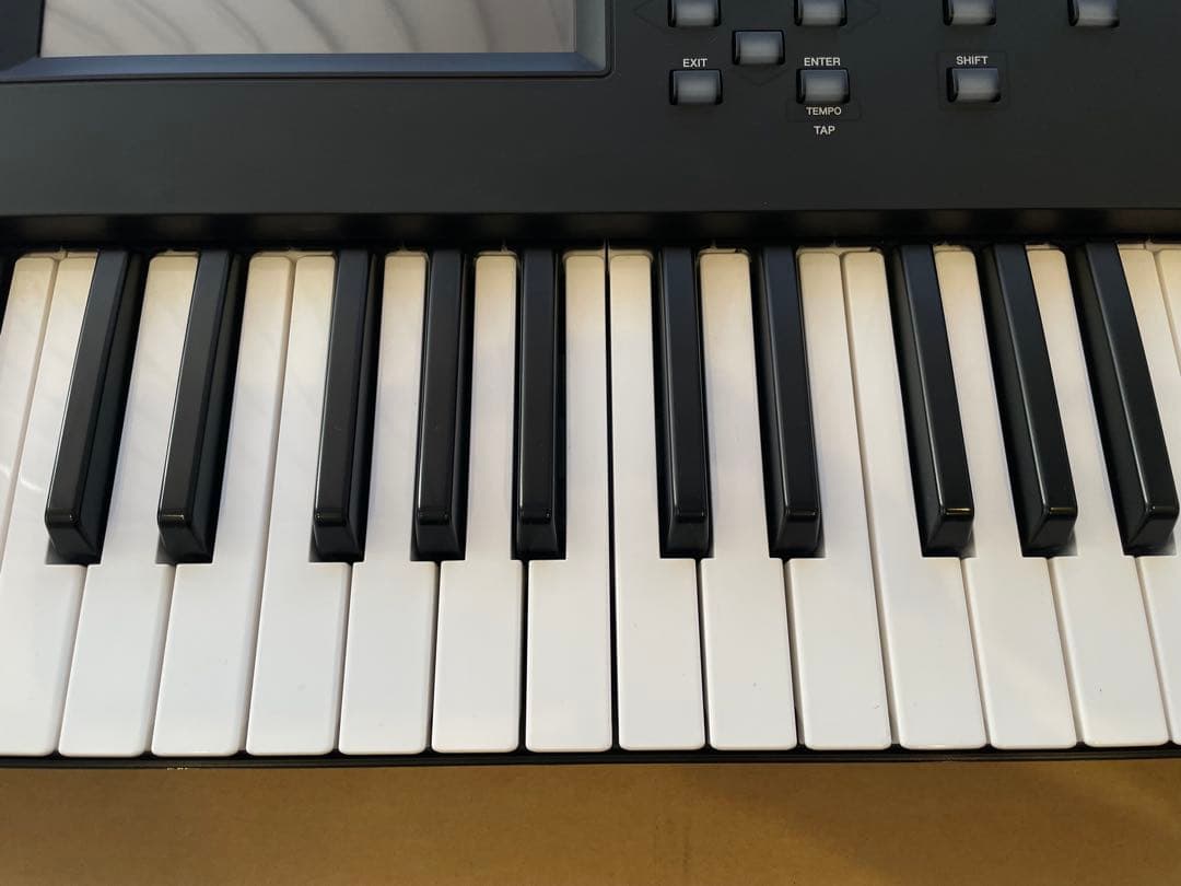 YAMAHA MODX7 76鍵シンセサイザー 純正ソフトケース付き - メルカリ