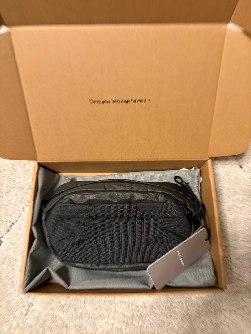 バッグ AbleCarry Core Sling Ultra Black