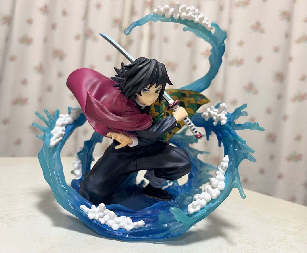 冨岡義勇　フィギュアーツZERO Amazon | TAMASHII NATIONS フィギュアーツZERO 鬼滅の刃 冨岡義勇 -水
