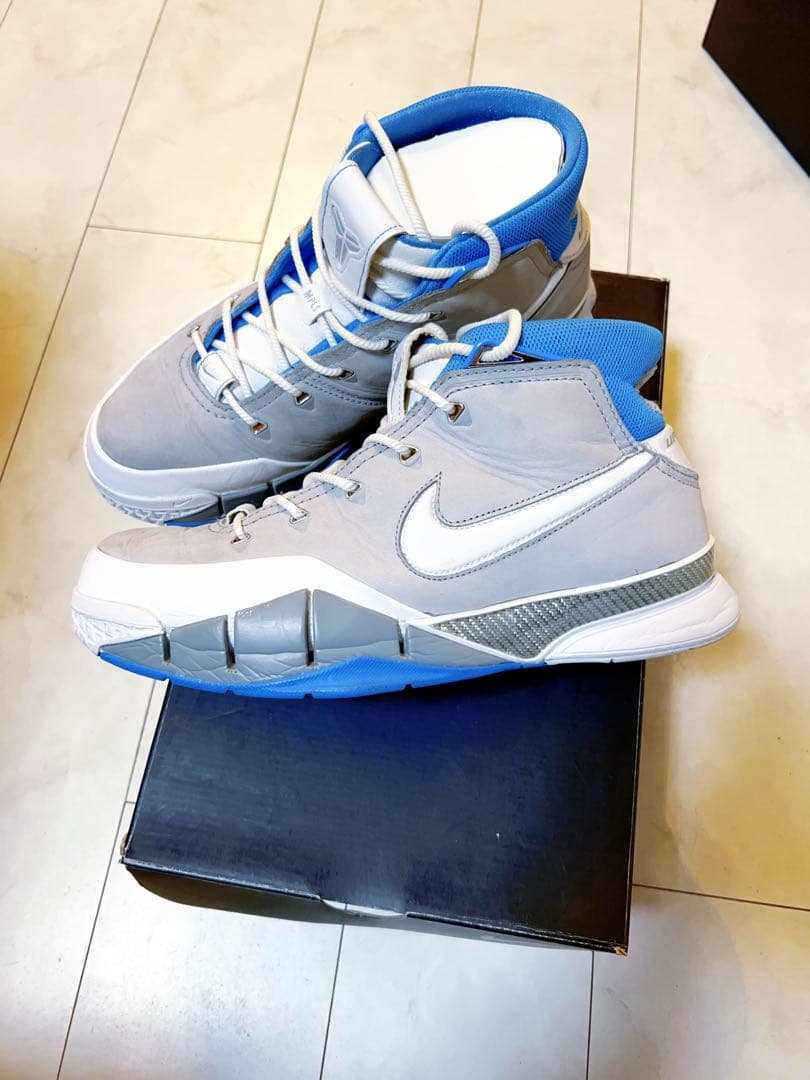 靴 Nike Zoom Kobe 1 Protro \