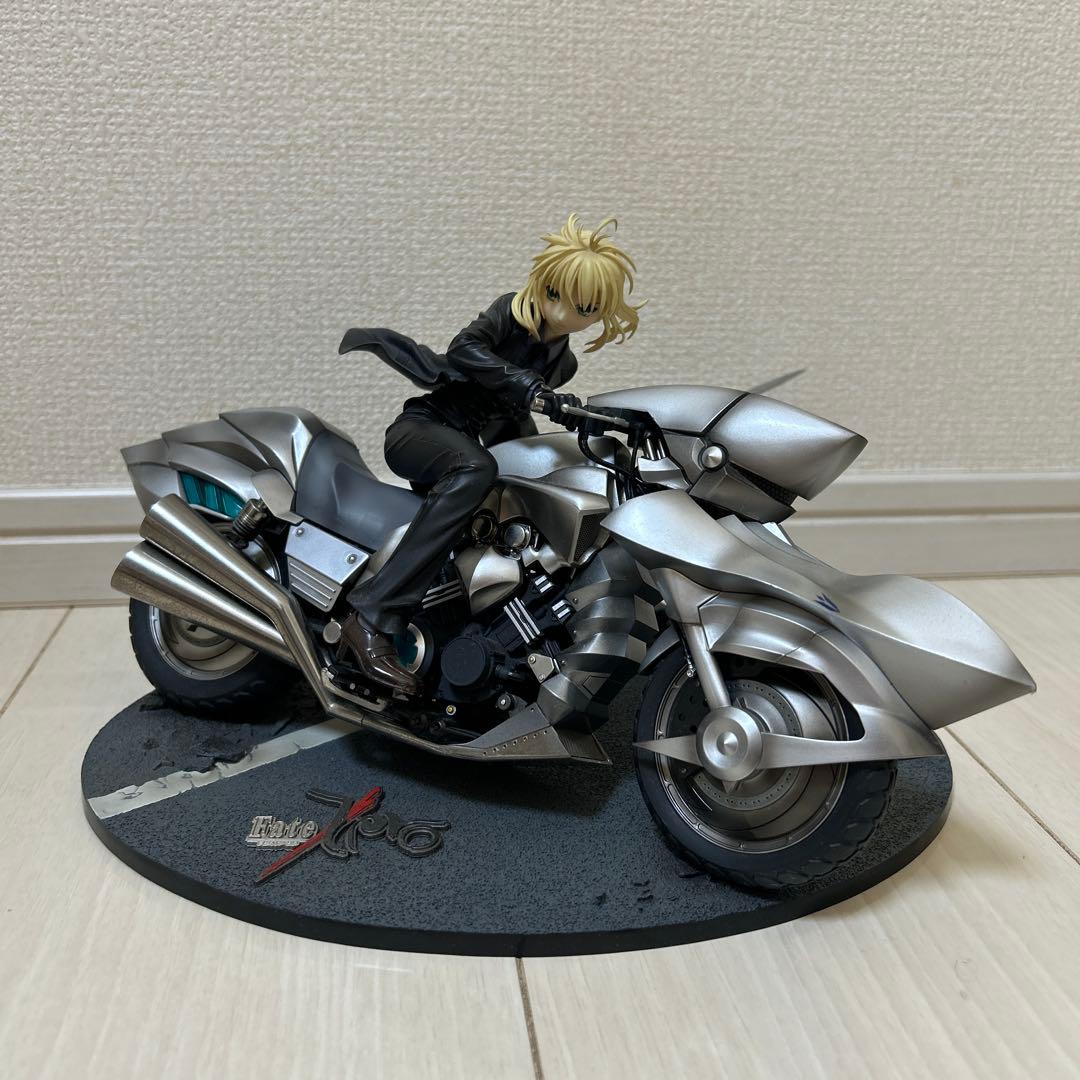 グッドスマイルカンパニー　Fate Zero セイバー　フィギュア