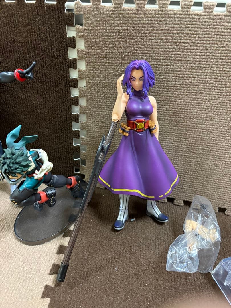 L まとめ買いお安くします！@断捨 離中さん　専用　ヒロアカ　フィギュア　閲覧用