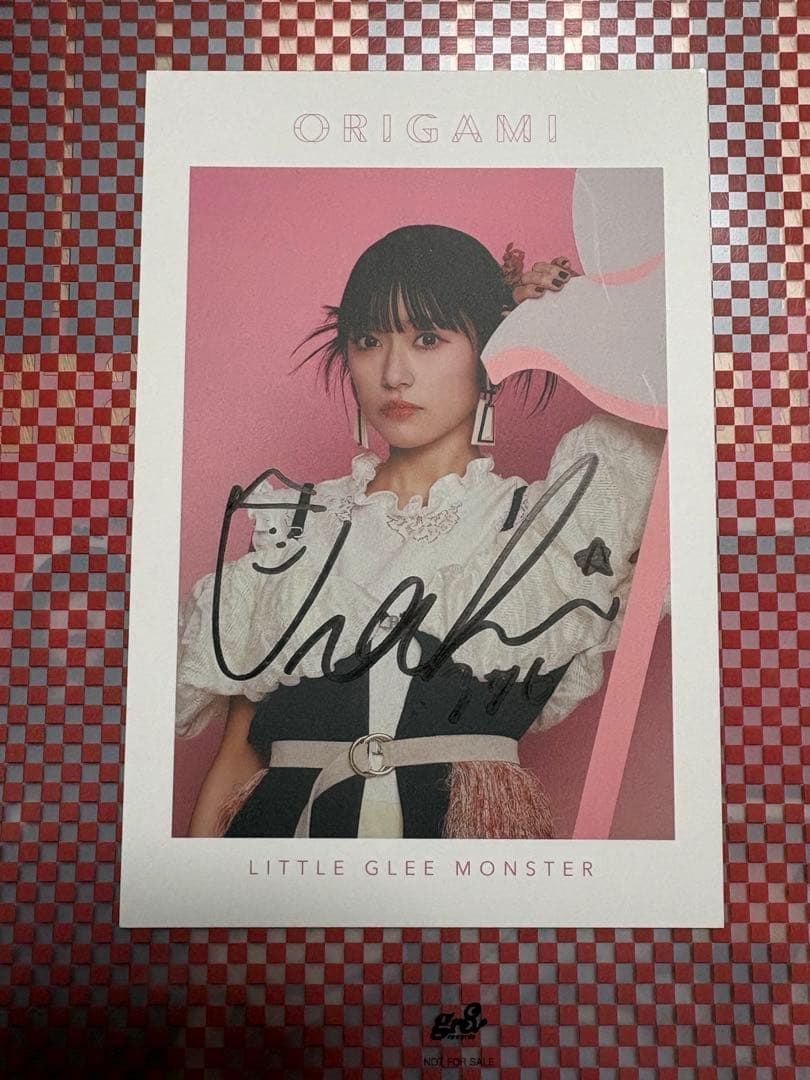 リトグリ アサヒ サイン入りポストカード - メルカリ