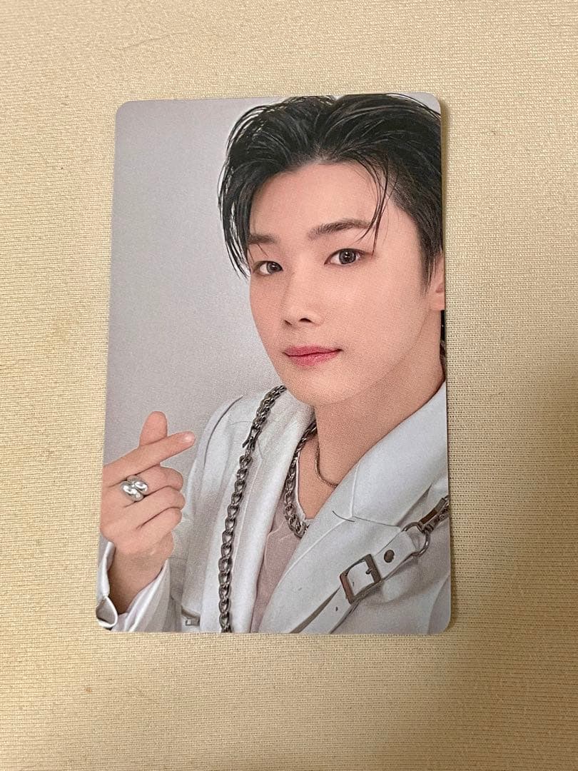 &TEAM JO ジョウ FIRST PAW PRINT FC特典トレカ - メルカリ