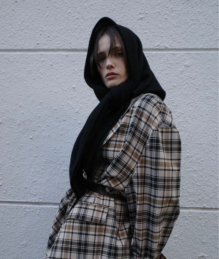 CLANE YAK KNIT TRIANGULAR STOLEブラックF新品 - メルカリ