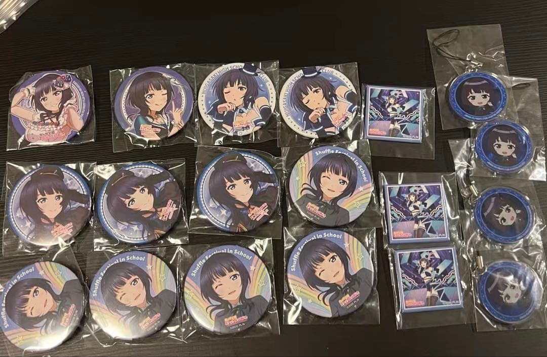 朝香果林 ラブライブ!虹ヶ咲学園スクールアイドル同好会 缶バッジ　グッズ19点