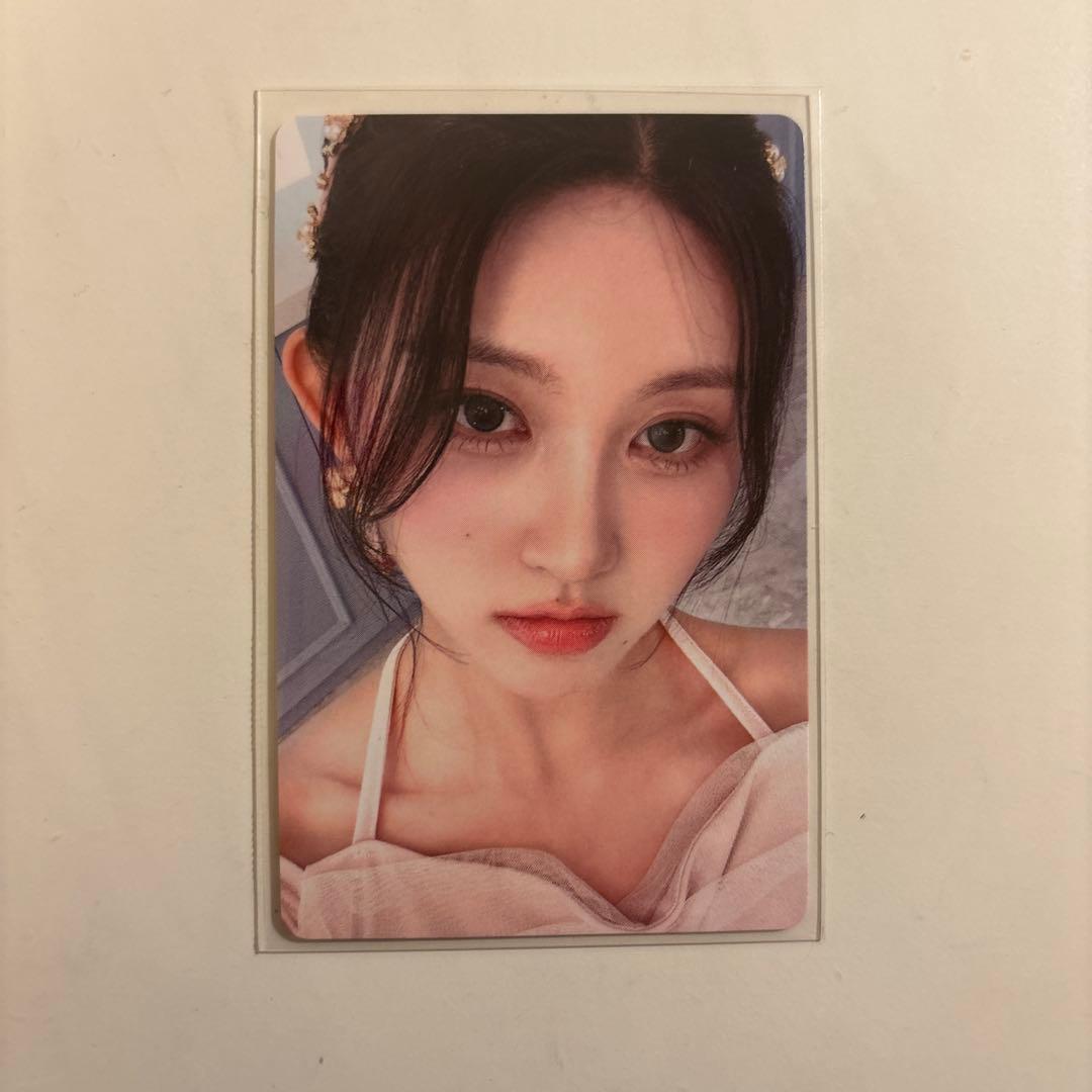 IVE ALIVE ガウル トレカ - メルカリ