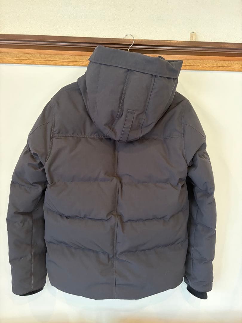 カナダグース マクミラン パーカ ブラックレーベル Mサイズ カナダ