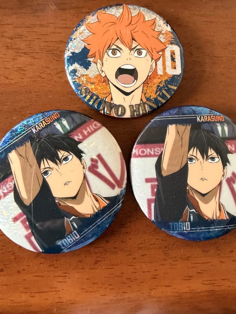 日向翔陽・影山飛雄 缶バッジ 3個セット - メルカリ