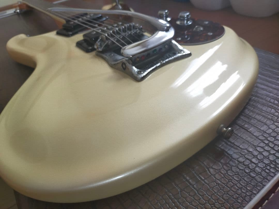 モズライトUSA-The Ventures (セミモズレーサイン)入り - メルカリ