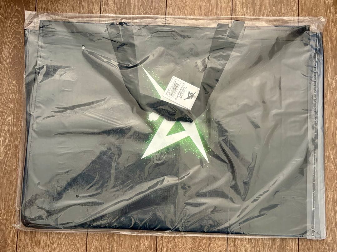 PG UNLEASHED 1/60 νガンダム オリジナルショッパーバッグ - メルカリ