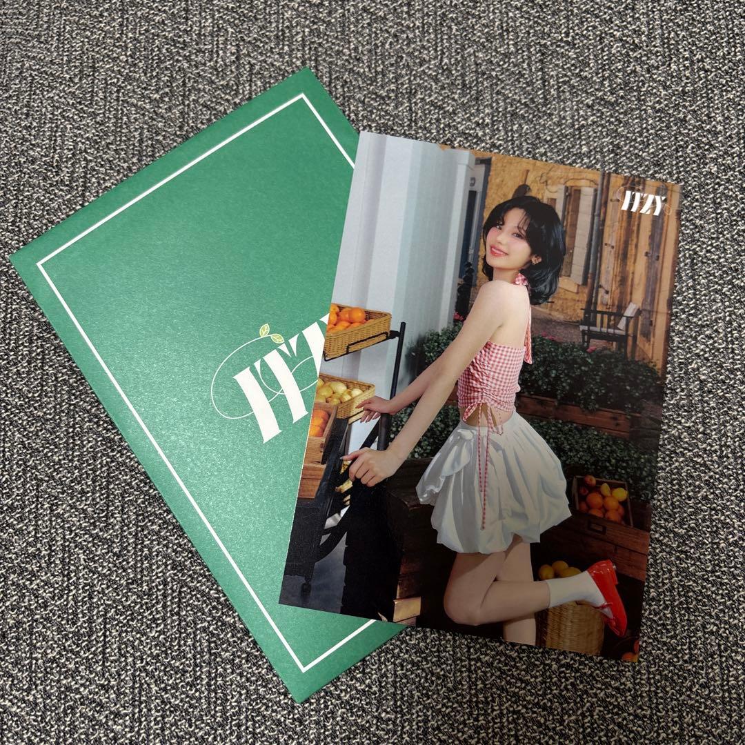 ITZY イェジ トレカ - メルカリ