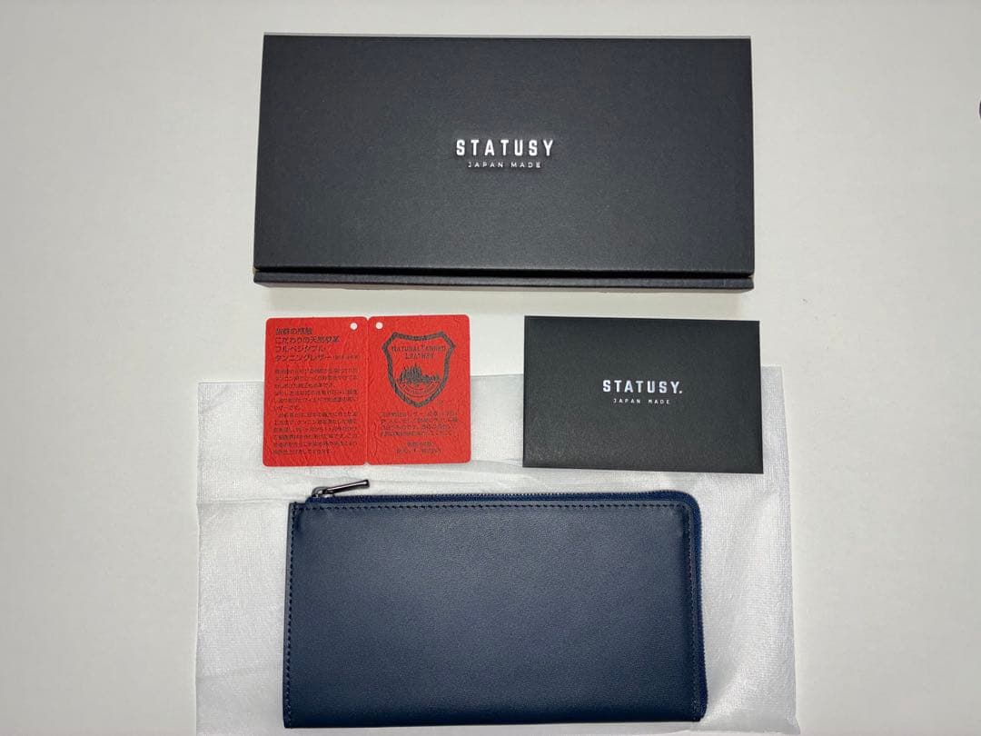 【新品用】 il modo Air ネイビー　右利き用　箱付き il modo Air イルモードエア 右利き用 ネイビー STATUSY長財布 - メルカリ