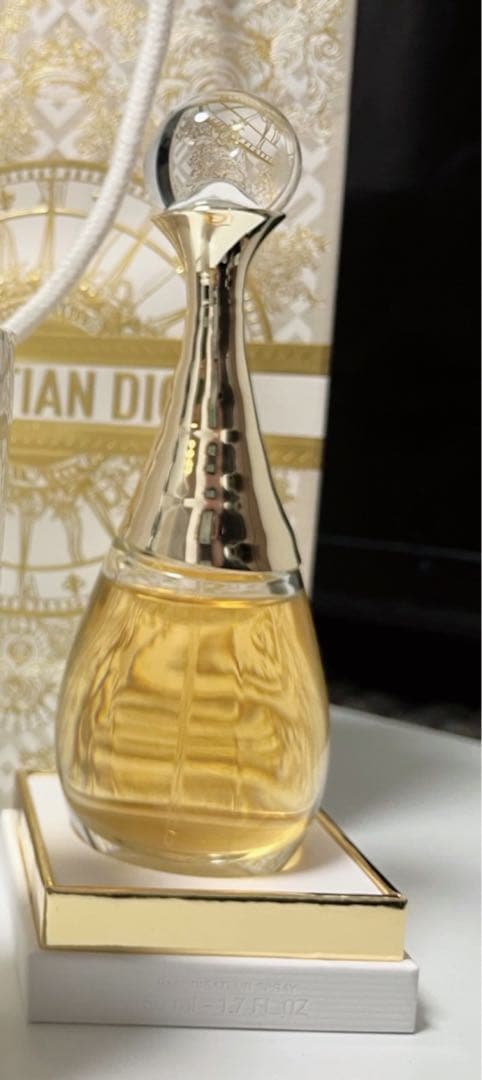 Dior ジャドール オードゥ パルファン 50ml 女性用香水
