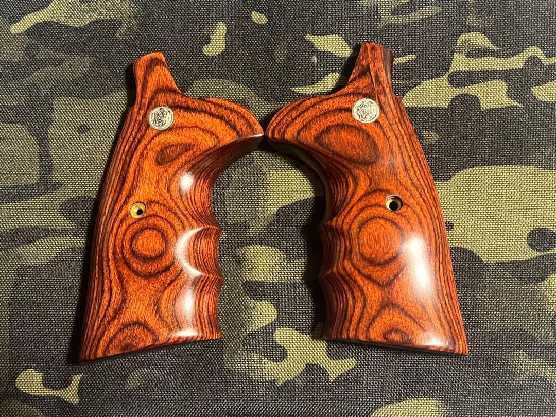 実物　アルタモント　Nフレーム　スクエアパッド　ウッドグリップ　スムース　s&w