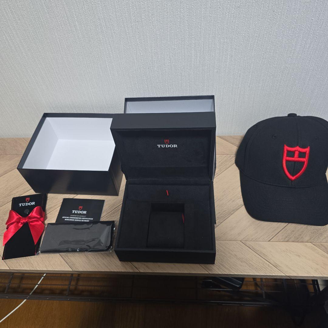 TUDOR 未使用 キャップと付属品セット