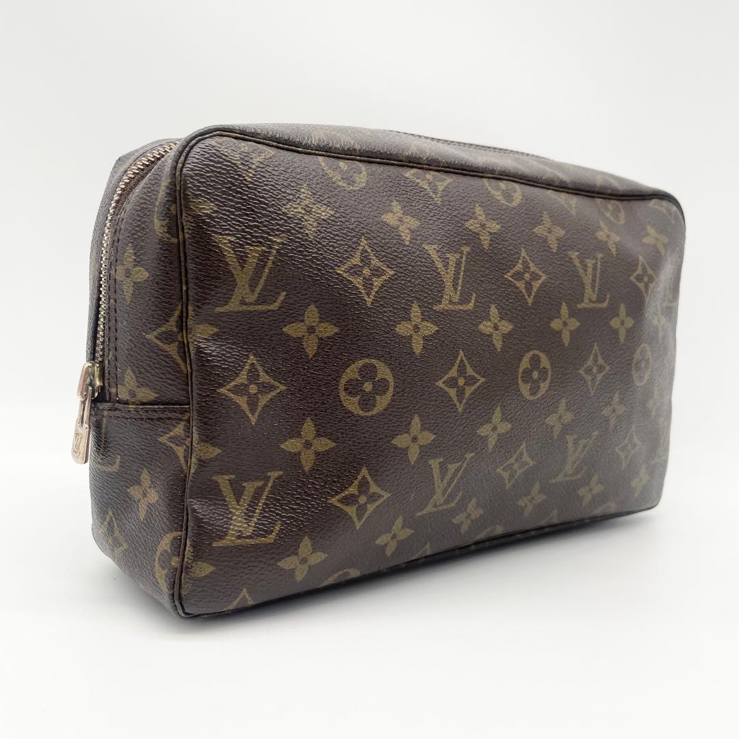 ルイヴィトン　モノグラム　トゥルーストワレット28 化粧ポーチ セカンドバッグ