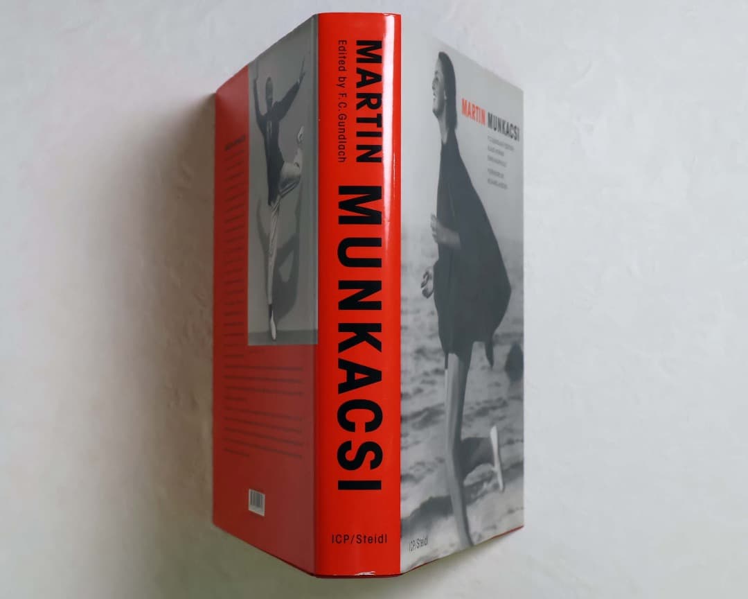 芸術写真 MARTIN MUNKACSI