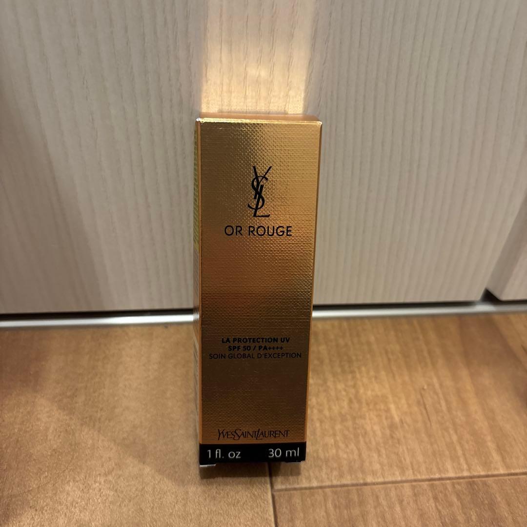 化粧下地 Yves Saint Laurent Or Rouge UV50 30ml