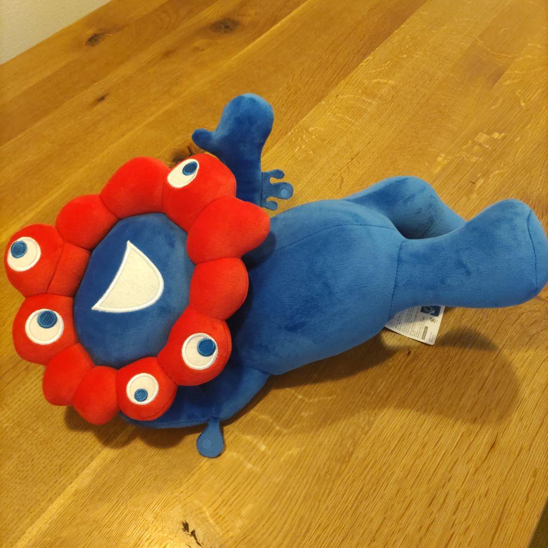 タグ付き ミャクミャクくじ2等 会場限定】ミャクミャク 寝そべり ぬいぐるみ くじ 2等 万博EXPO2025