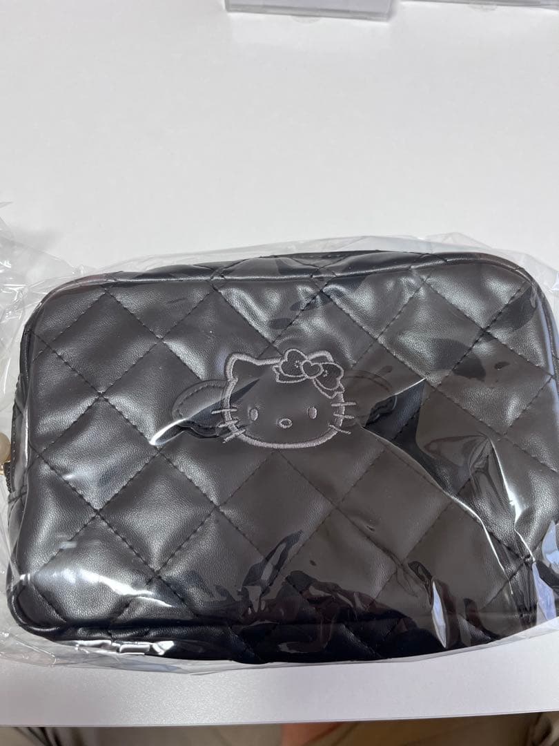 ハローキティブラックエンジェルコレクション 5点セット - メルカリ