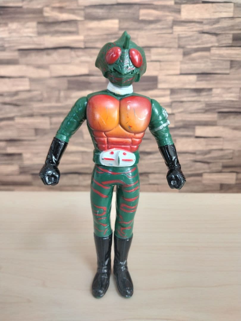 仮面ライダーアマゾン ソフビ人形