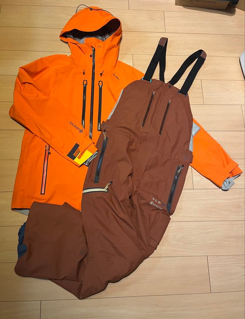 【ヨッチ】REW 23-24 GORE-TEXウェア、パンツセット