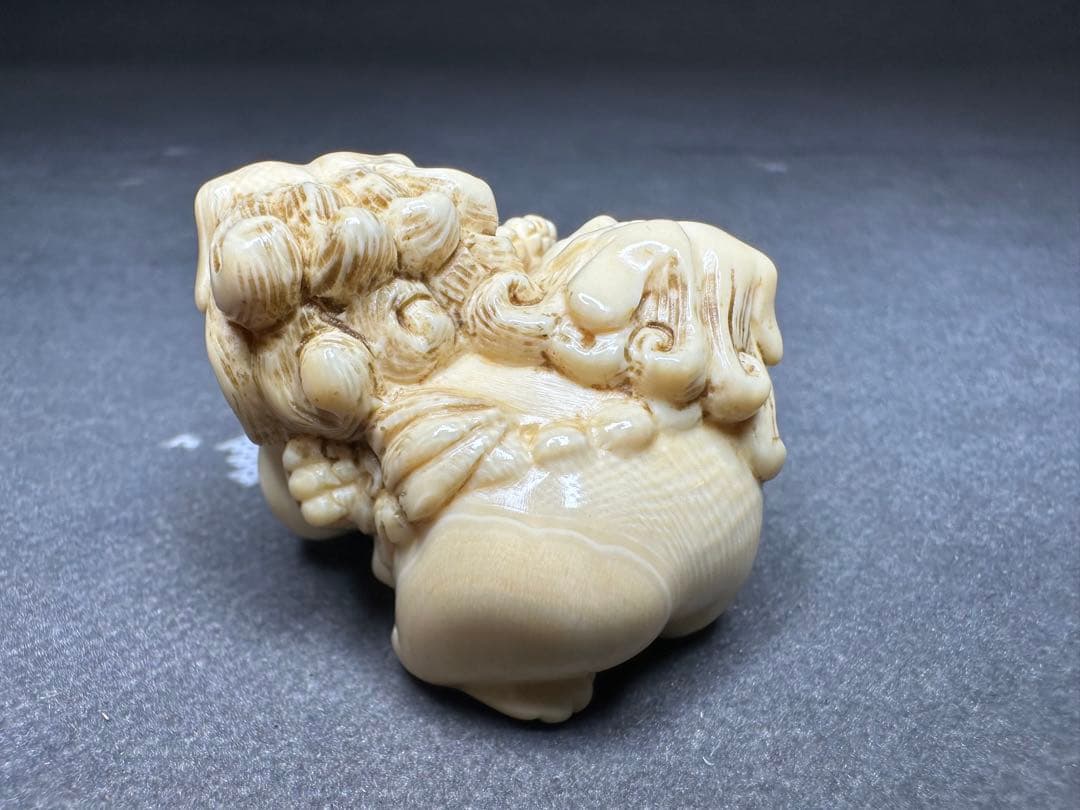 極上 根付 印籠 天然素材 アンティーク 骨董 飾り物 古美術品 置物細密