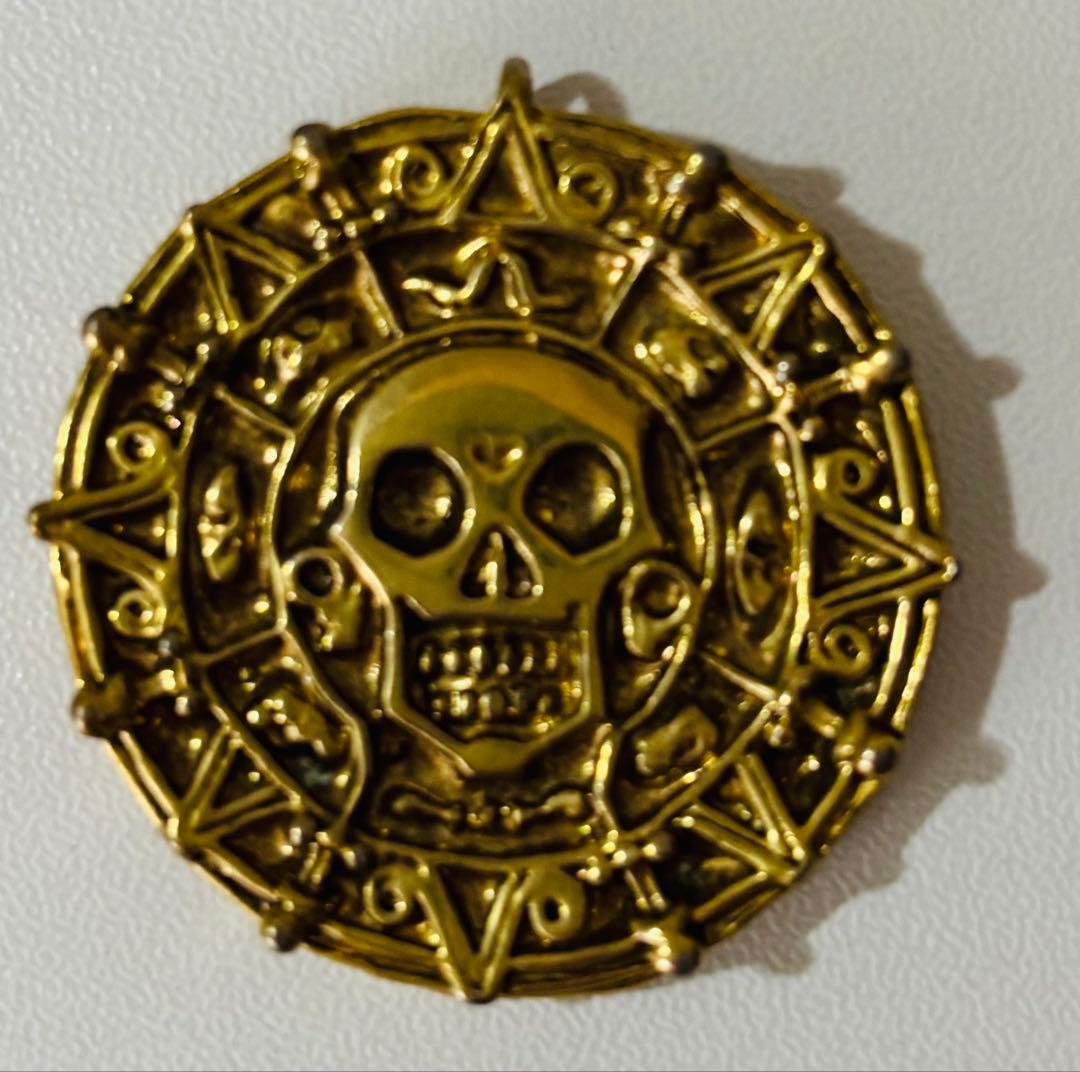 パイレーツオブカリビアン アステカ金貨 アステカコイン - メルカリ