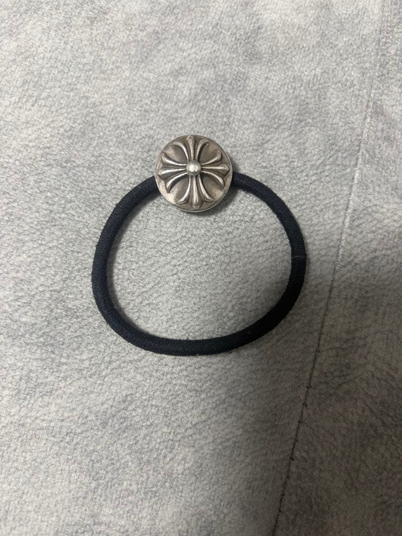 た*う様 クロムハーツ　CHROME HEARTSヘアゴム　 クロスボール