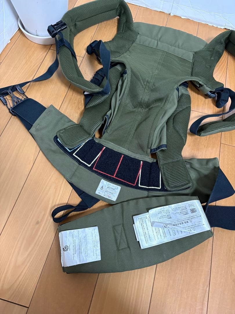 ergobaby エルゴベビー オムニ360 OMNI360 抱っこ紐 カーキ - メルカリ