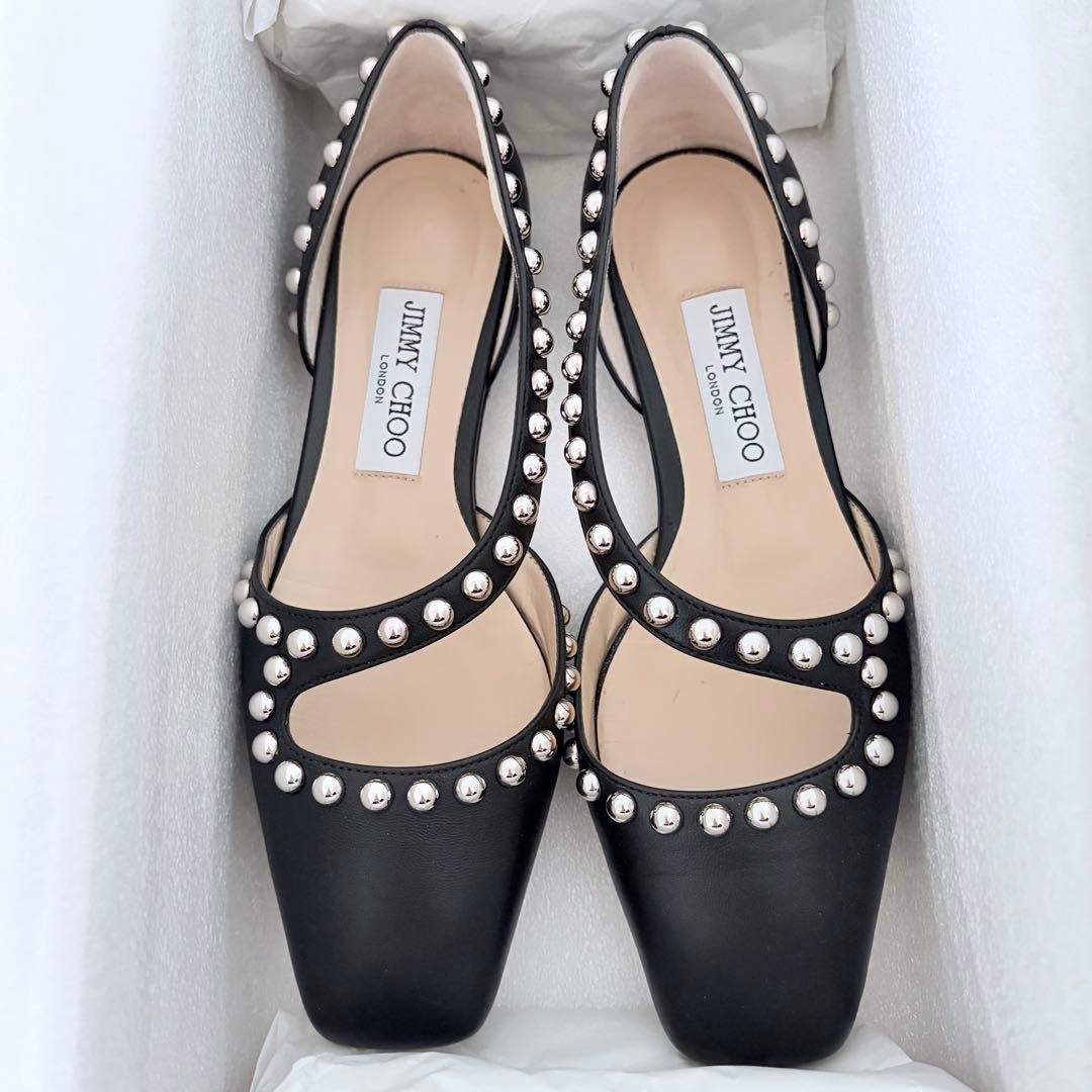 JIMMY CHOO スタッズ付き ブラックパンプス