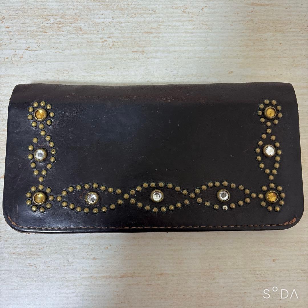 HTC 長財布 財布 スタッズ ダークブラウン