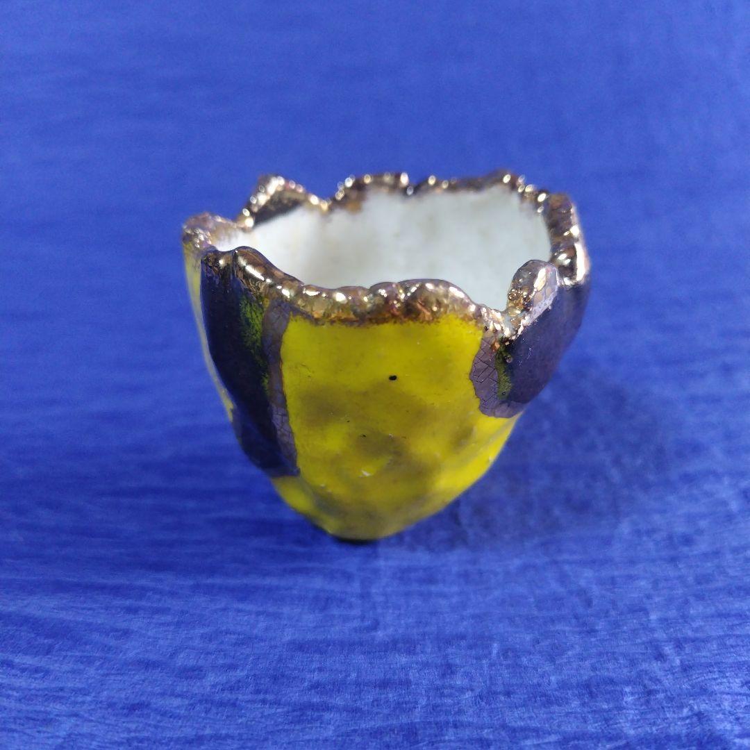 【希少】高鶴元　おちょこ　ぐい呑み　盃　湯呑み　鑑賞用　陶器　金色縁　　レトロ