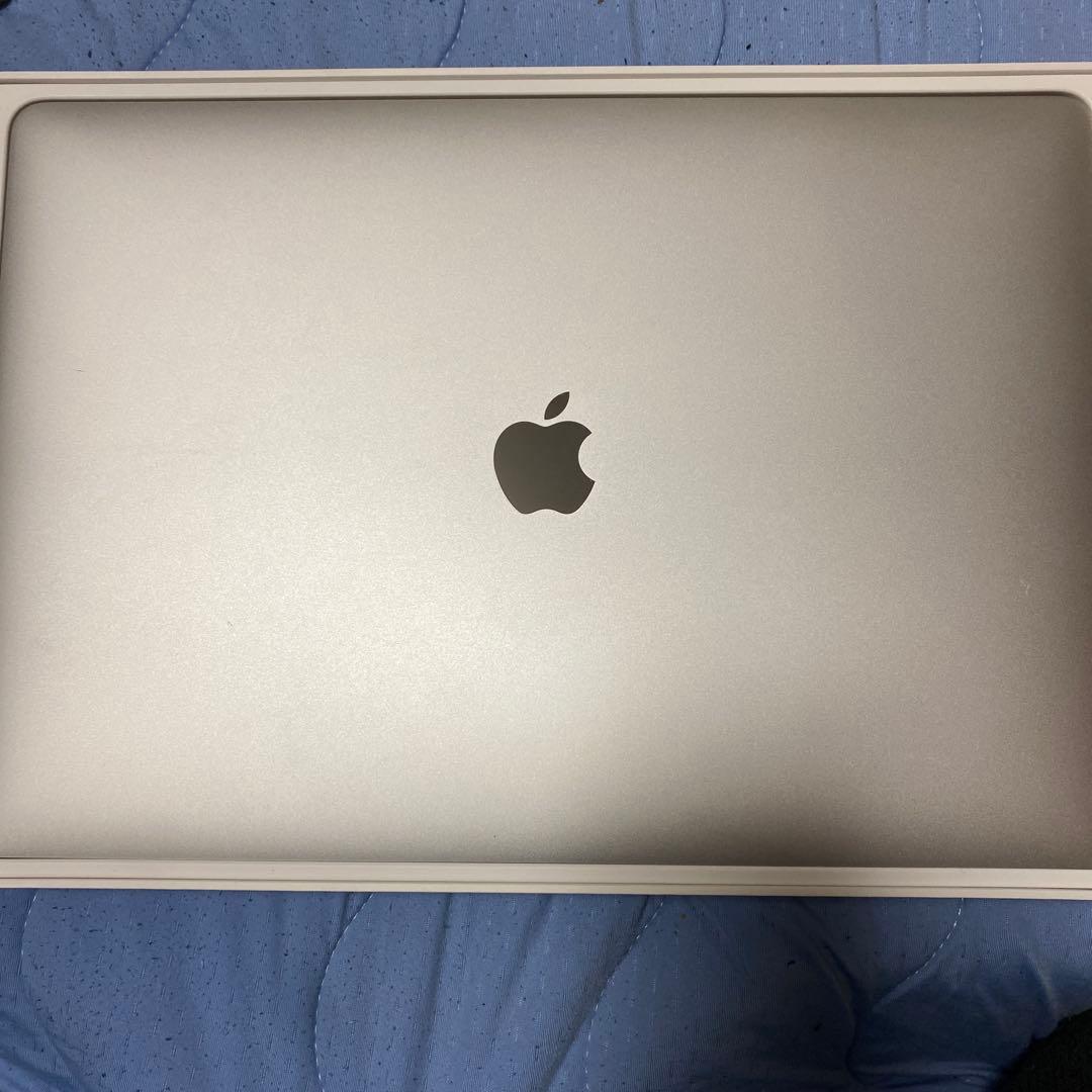 Apple MacBook Pro スペースグレー　2018 15インチ