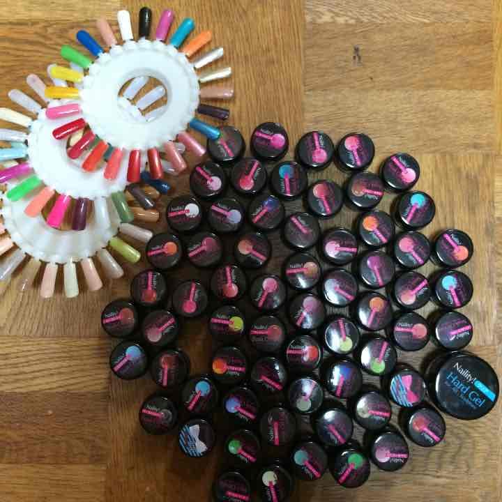 ジェルネイル全63色