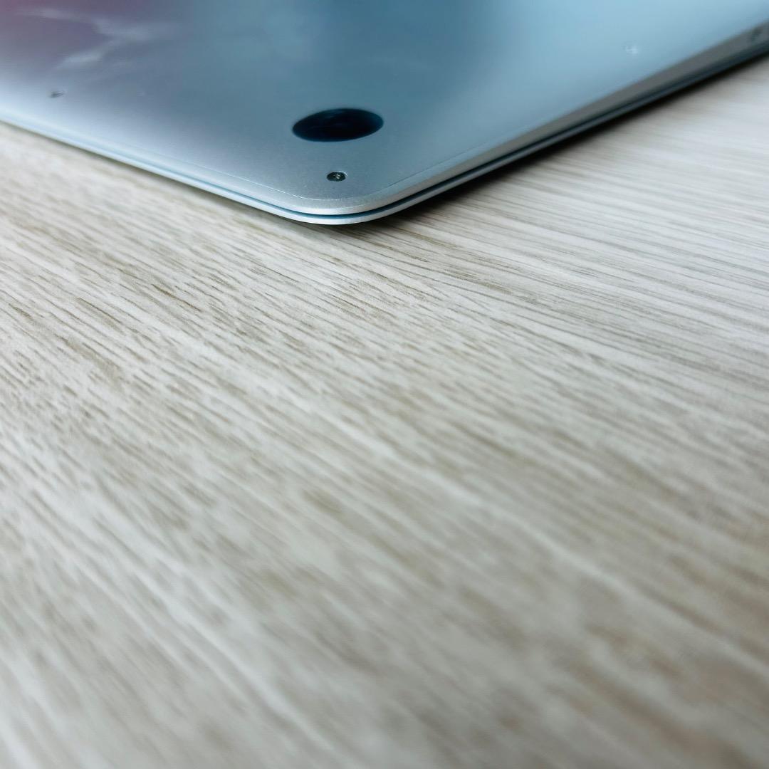 MacBookAir シルバー 1.8inch A1466 2017年モデル